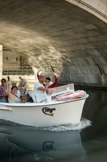 Tour històric en vaixell que inclou 1 cervesa de Gant