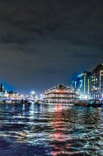 Amsterdam Light Festival: Half-open rondvaart vanaf het Centraal Station