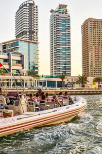 러브 보트: 스피드 보트로 즐기는 두바이 스피드 보트 투어 (60분)