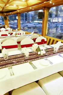 두바이 크리크 다우 크루즈 + 저녁 식사