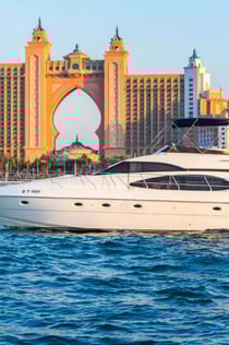 두바이 마리나: 58피트 요트 전세 - 에토샤