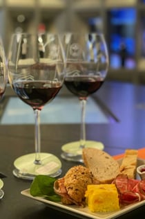 Provsmakning vid Brunello-templet