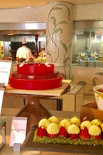 팔라초 베르사체: 조식 뷔페