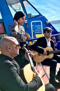 Lisbon: Boat Tour with Fado Show