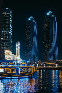 두바이 마리나: 다우 크루즈와 저녁 식사