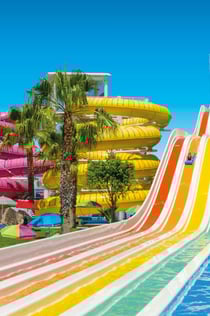 Aquashow Park + Benagil Cave Tour