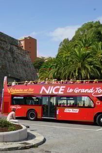 ニースLe Grand Tour：乗り降り乗り降りバス