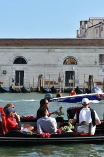 Veneza: Serenata de gôndola no Grande Canal