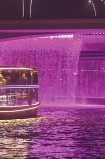 두바이 크릭에서 즐기는 다우 크루즈와 저녁 식사 & 분수 쇼