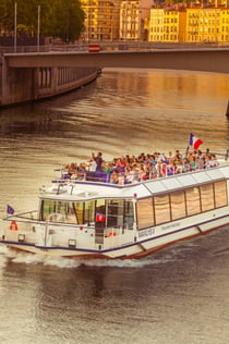 Croisière touristique guidée sur la Saône par Les Bateaux Lyonnais