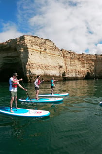 Grotta di Benagil: Tour in stand up paddle dalla spiaggia di Benagil