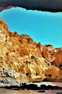 Benagil e la costa: Tour in barca del circuito delle grotte con partenza da Portimão