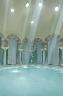 Hammam AlÁndalusCórdoba：按摩＆热石治疗