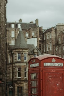Edinburgh: City Audio Guide App for Your Smartphone