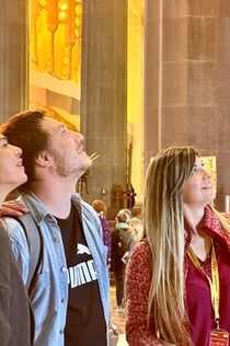 Go With A Local: Visita guiada sin colas de la Sagrada Familia en español