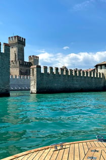 Lago di Garda: Tour Privato in Barca della Penisola da Sirmione