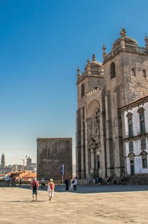 Porto: Tour guidato della città in tuk tuk + crociera