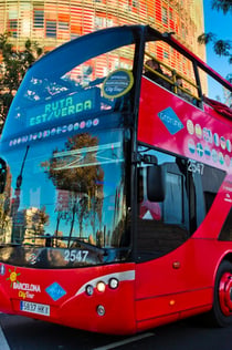 Κρουαζιέρα με λεωφορείο Hop-on Hop-off στη Βαρκελώνη & οικολογικό καταμαράν