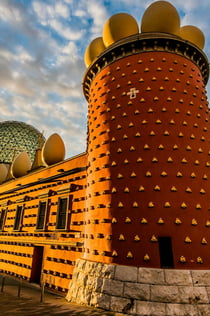 Teatr i muzeum Dalí: Bilet wstępu + Zwiedzanie z przewodnikiem