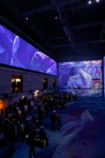Grand Palais Immersif - Φόρτωση. L'art urbain à l'ère numérique