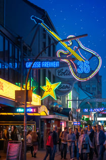 Big Reeperbahn Tour with the Kiezjungs