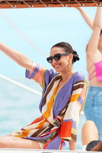 Barcelona: Crucero en Catamarán Premium diurno o al atardecer con bebida