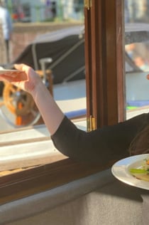 Amsterdam: Fine Dining Small Boat Cruise Vertrek vlakbij het Centraal Station
