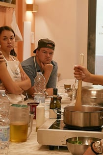 Wanna Be Italiano - The Original Cooking Class & Market Food Tour we Florencji