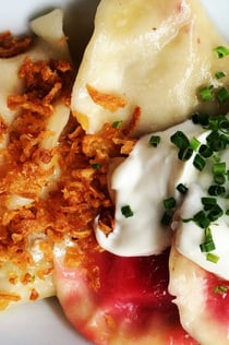 Berlin: Mitte Trends & Classics Morning Food Tour
