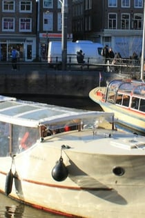 Amsterdam : Croisière sur les canaux avec un guide du Red Light District