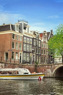 Amsterdam: Kanalkryssning med öppen avgång nära centralstationen