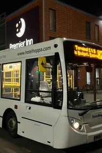 Лондон: Автобус между лондонским аэропортом Хитроу и отелем Heathrow Renaissance