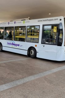 Лондон: Автобус между лондонским аэропортом Хитроу и отелем Heathrow Renaissance
