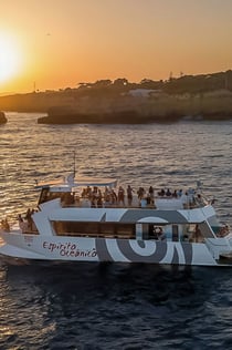 Benagil Caves: 6-timers grill- og åbent barcruise fra Albufeira