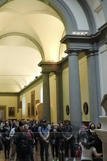 Akademie-Galerie: Vorrangige Eintrittskarte + Hop-On Hop-Off Bus Florenz