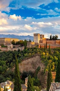 Γρανάδα: Ξενάγηση στην Αλάμπρα και τα παλάτια Nasrid + Μεταφορά από τη Μάλαγα