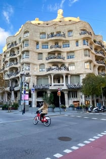 Barcelona: Gruppecykeltur fra Gaudi-husene til Barceloneta