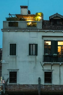 Venice: Legends & Ghosts Walking Tour in Cannareggio