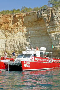 Grotten van Benagil: Boottocht vanuit Vilamoura + BBQ op het strand