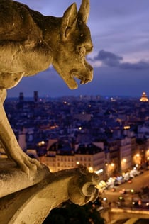 «The Murder by Notre Dame: Interactive Mystery Hunt in Paris»