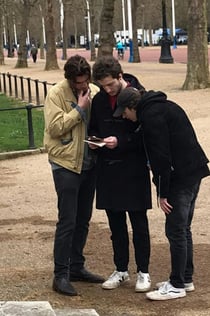 The Murder at Buckingham Palace: Interactive Mystery Hunt in London (Vražda v Buckinghamském paláci: