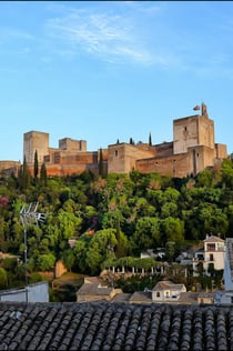 Alhambra: Guided Exterior Tour