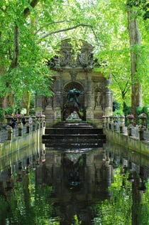 Passeja pel jardí de Luxemburg