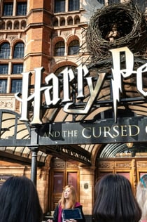Londýn: Prohlídka filmových stránek Harryho Pottera + House of Spells sleva