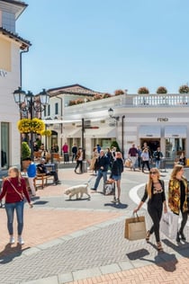 Serravalle Designer Outlet: Traslado de ida y vuelta desde Milán