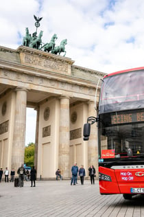 Berlin: całodobowy autobus hop-on hop-off i muzealny bilet combo DDR