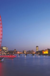 Londres: tour guiat nocturn en bus obert