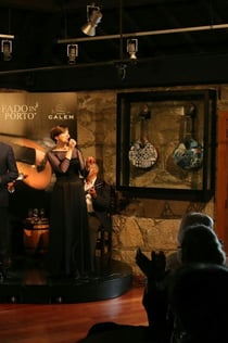 Grottes de Cálem : Visite guidée avec spectacle de fado et vin