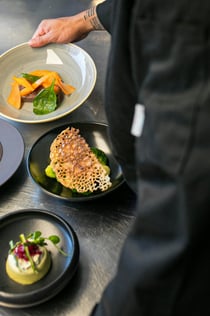 Londres: Cena de 6 platos en un viaje panarómico en autobús de Bustronome