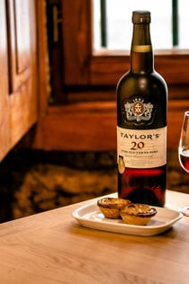 Taylor's Port - sklep z winami i sala degustacyjna